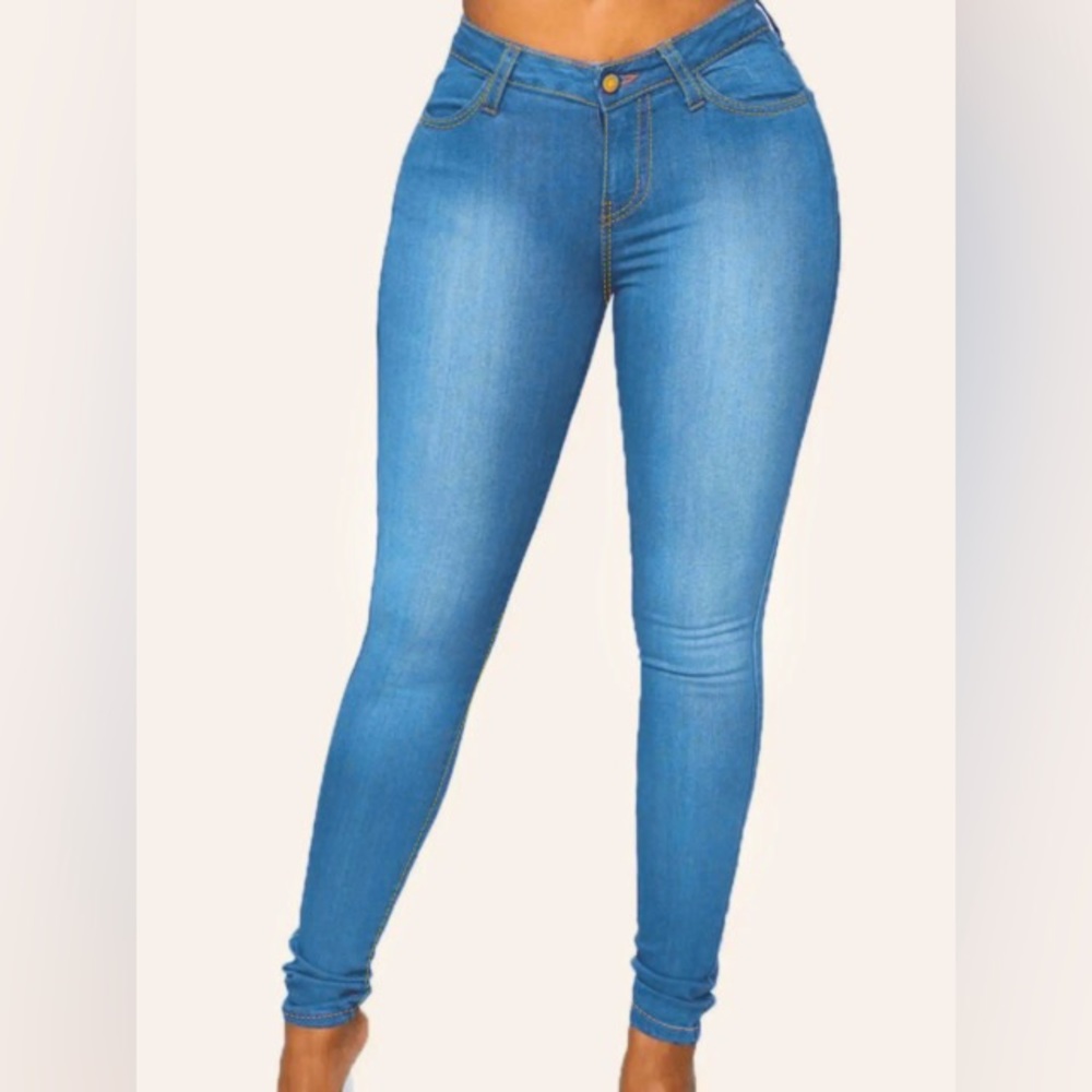Mid Waist High Stretchy Jeans